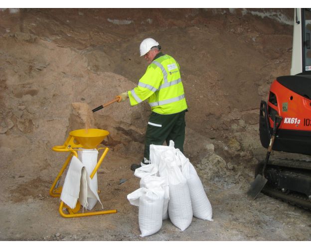 Sandhopper Portable Sandbag filler