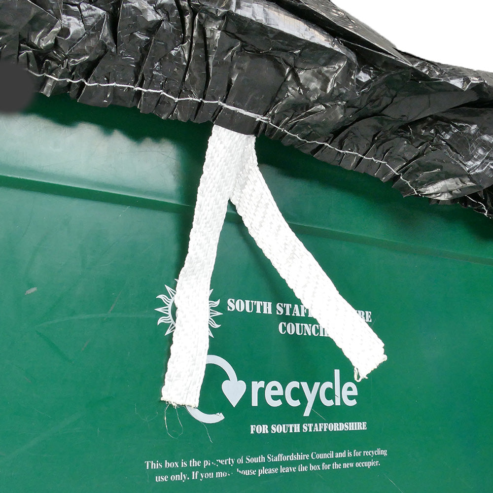 Rolls of BOPP laminated lawn bags